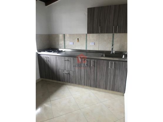 Casa disponible para Arriendo en Medellín Pallavecini Foto numero 1